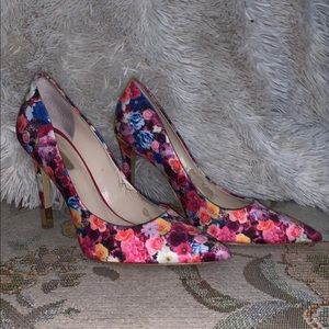 Guess floral heels